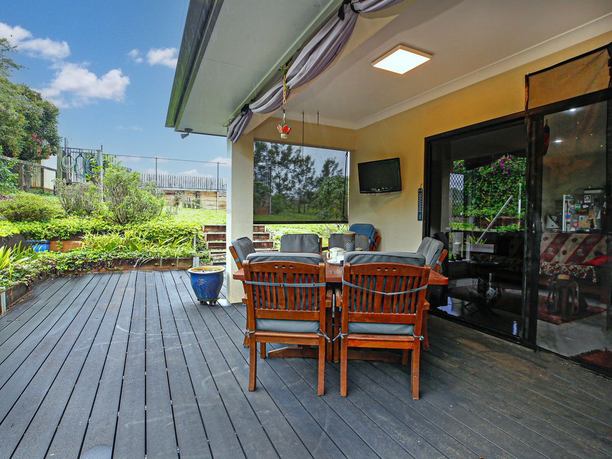 18 Barrine Road, Yungaburra