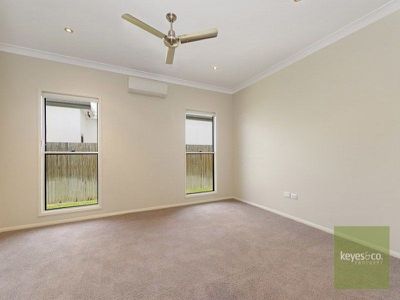 30 Westbrook Drive, Idalia