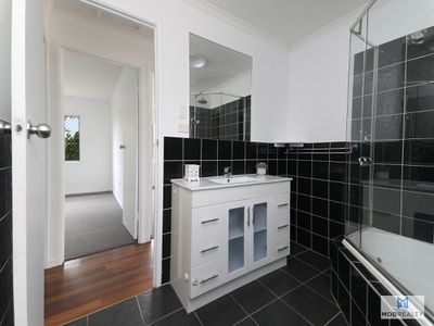 3 Sealy Street, Silkstone