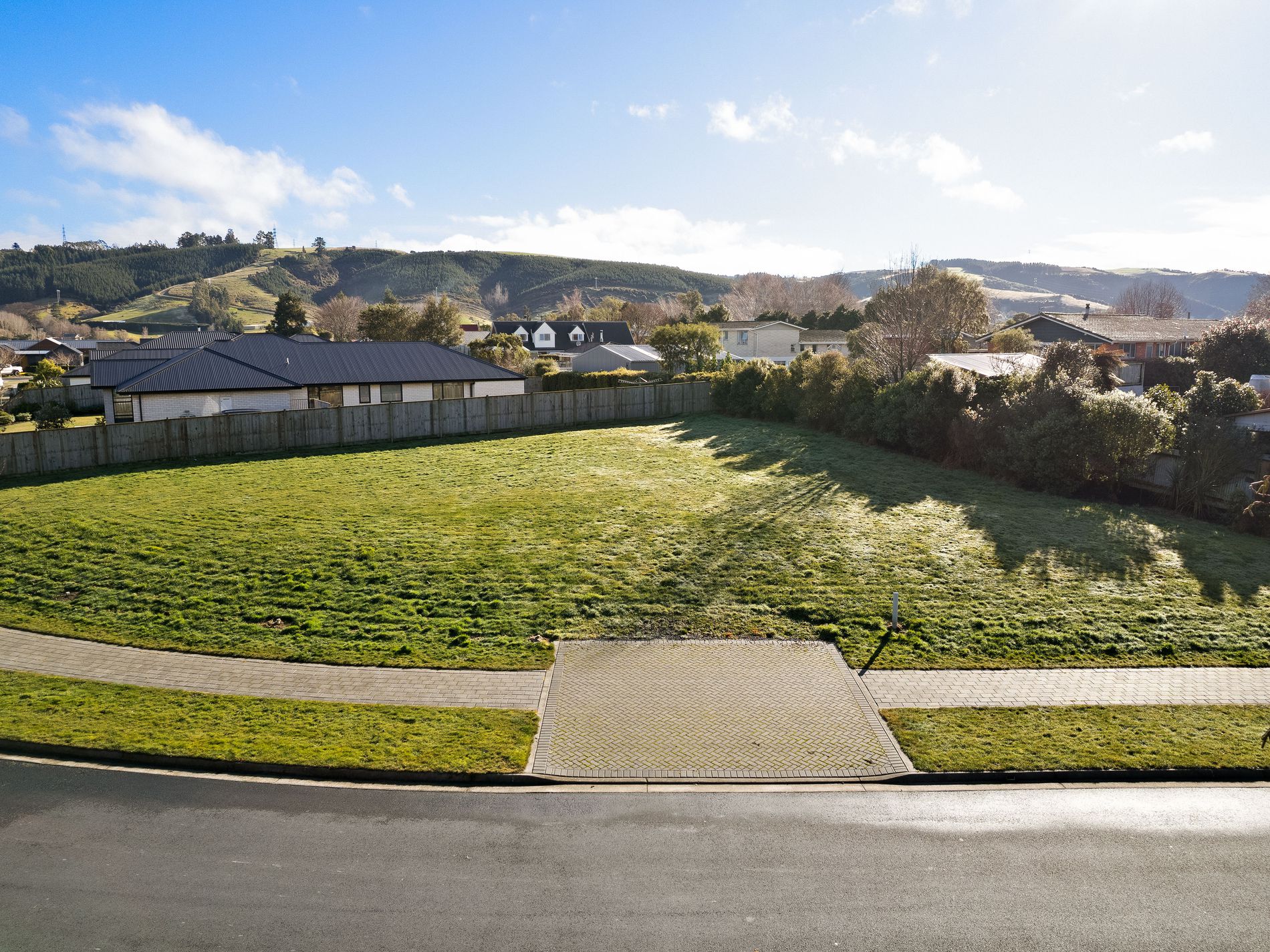4 Three Kings Court, Outram