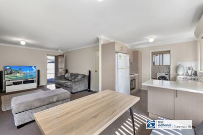 1 & 2 / 14 Wren Close, Tamworth