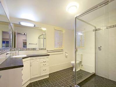 31 Ben Varden Ave, Kholo