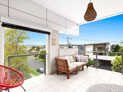 18 / 15 Barramul Street, Bulimba