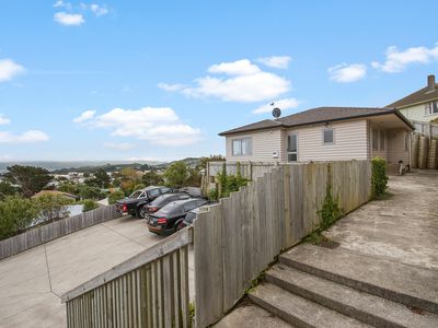 78-80 Waihora Crescent, Waitangirua