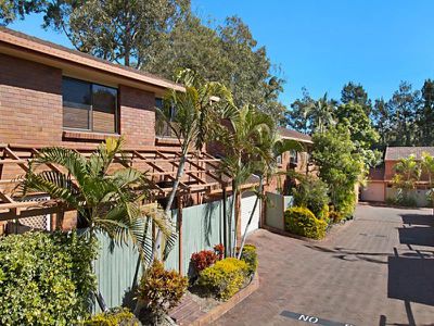 18 / 111 Barbaralla Drive, Springwood