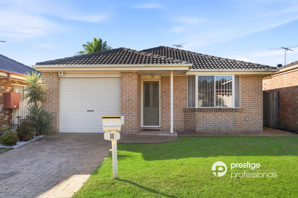 11 Woolmers Court, Wattle Grove