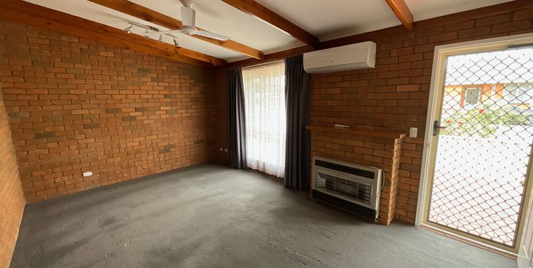 2A Lewis Street, Euroa