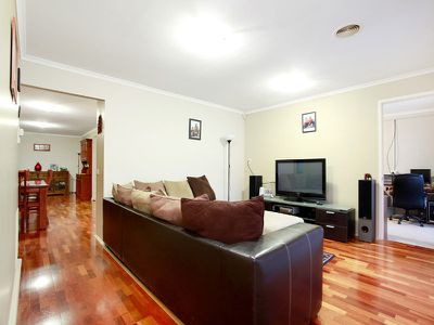 9 England Walk, Narre Warren South