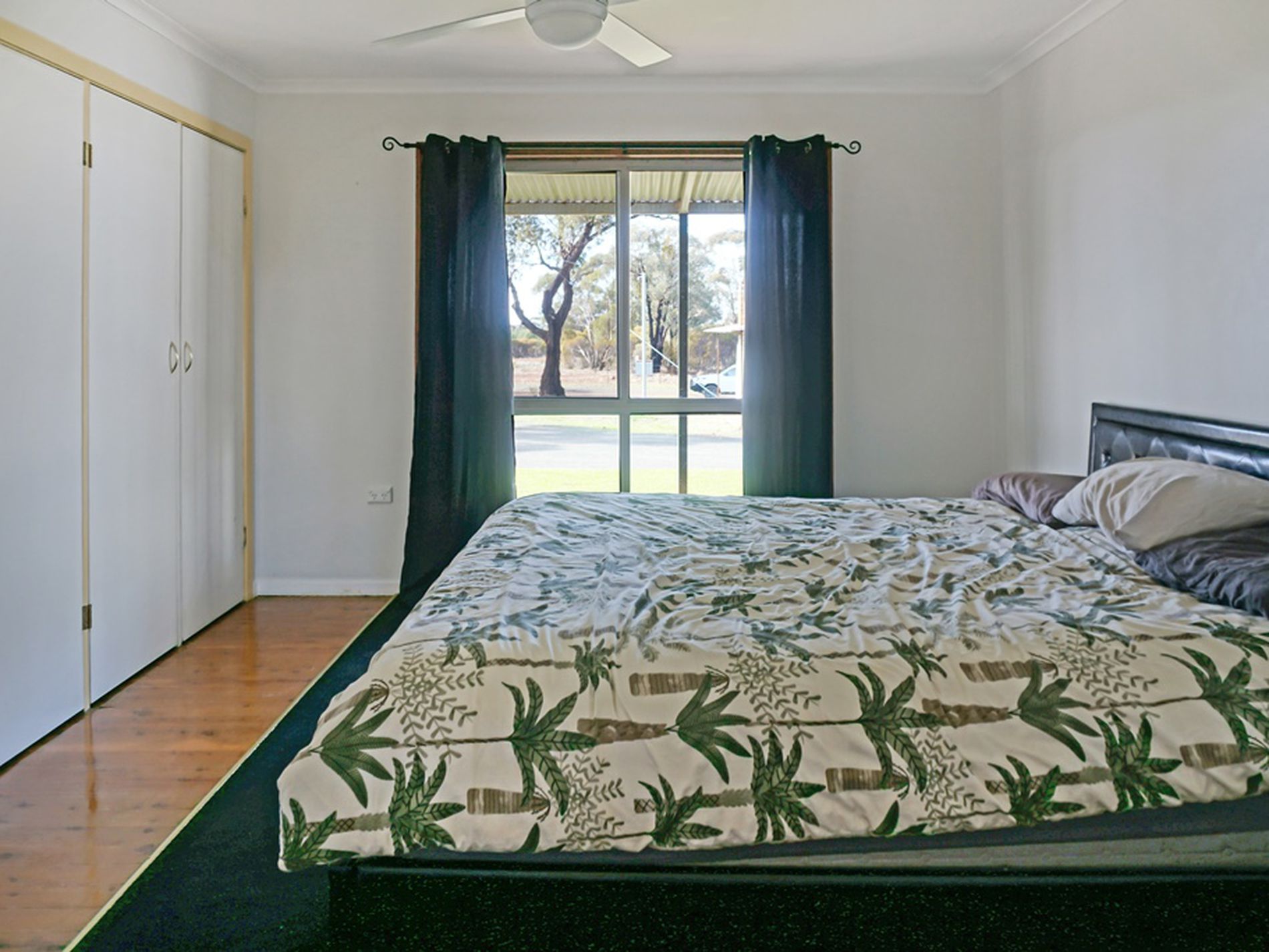 32 Rose Lane, West Wyalong