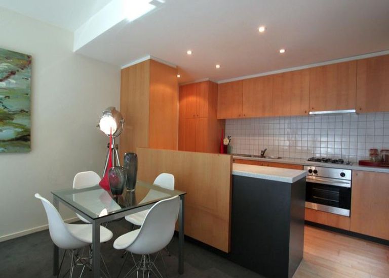 64 / 1 Domville Avenue, Hawthorn