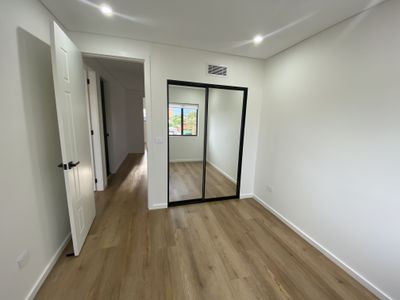 2a Tripod Street, Concord