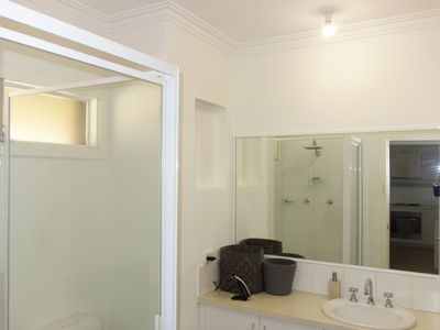 8/42 Kinsella Street, Joondanna
