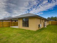 19 Macadamia circuit, Park Ridge