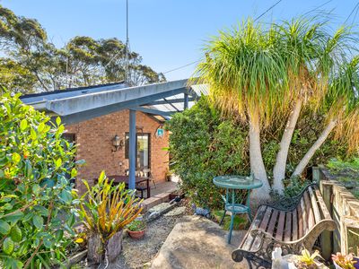 9 Youralla Avenue, Malua Bay