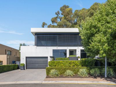 7 Arcadia Court, Mitcham