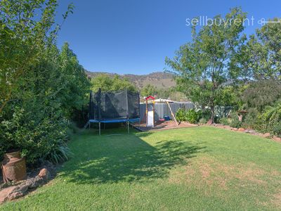 11 BANOOL ROAD, Tallangatta