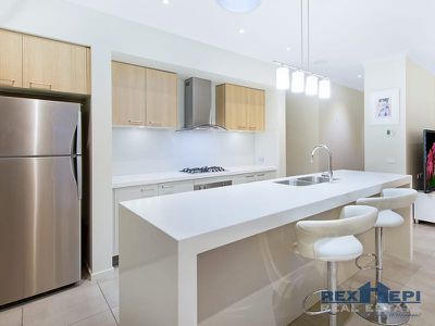 14 Mountainview Boulevard, Cranbourne North