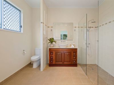 2 Chataway Street, West Mackay
