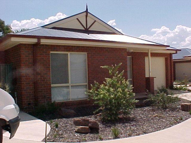 4 / 35 Malcolm Street, Mansfield