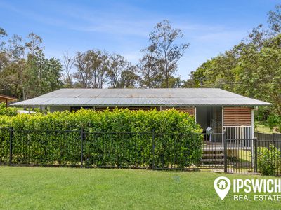 14 Roberts Street, North Ipswich