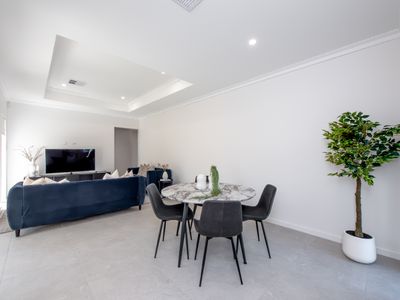 11C Canara Road, Westminster