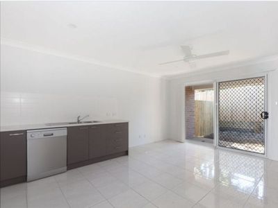 1 / 18 Conifer Avenue, Brassall
