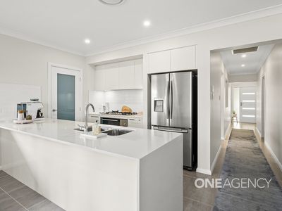 11 Butterfactory Drive, Calderwood