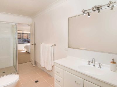 14 Narran Close, Forster