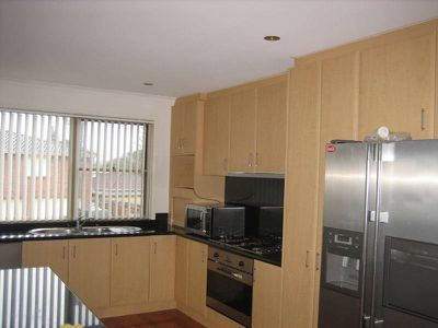 80a Little Lake Cres, Warilla