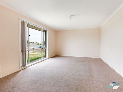 94 Blackforest Road, Wyndham Vale