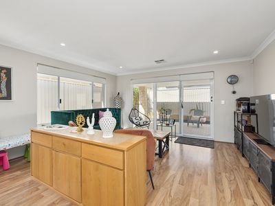 4 Fernhill Promenade, Harrisdale