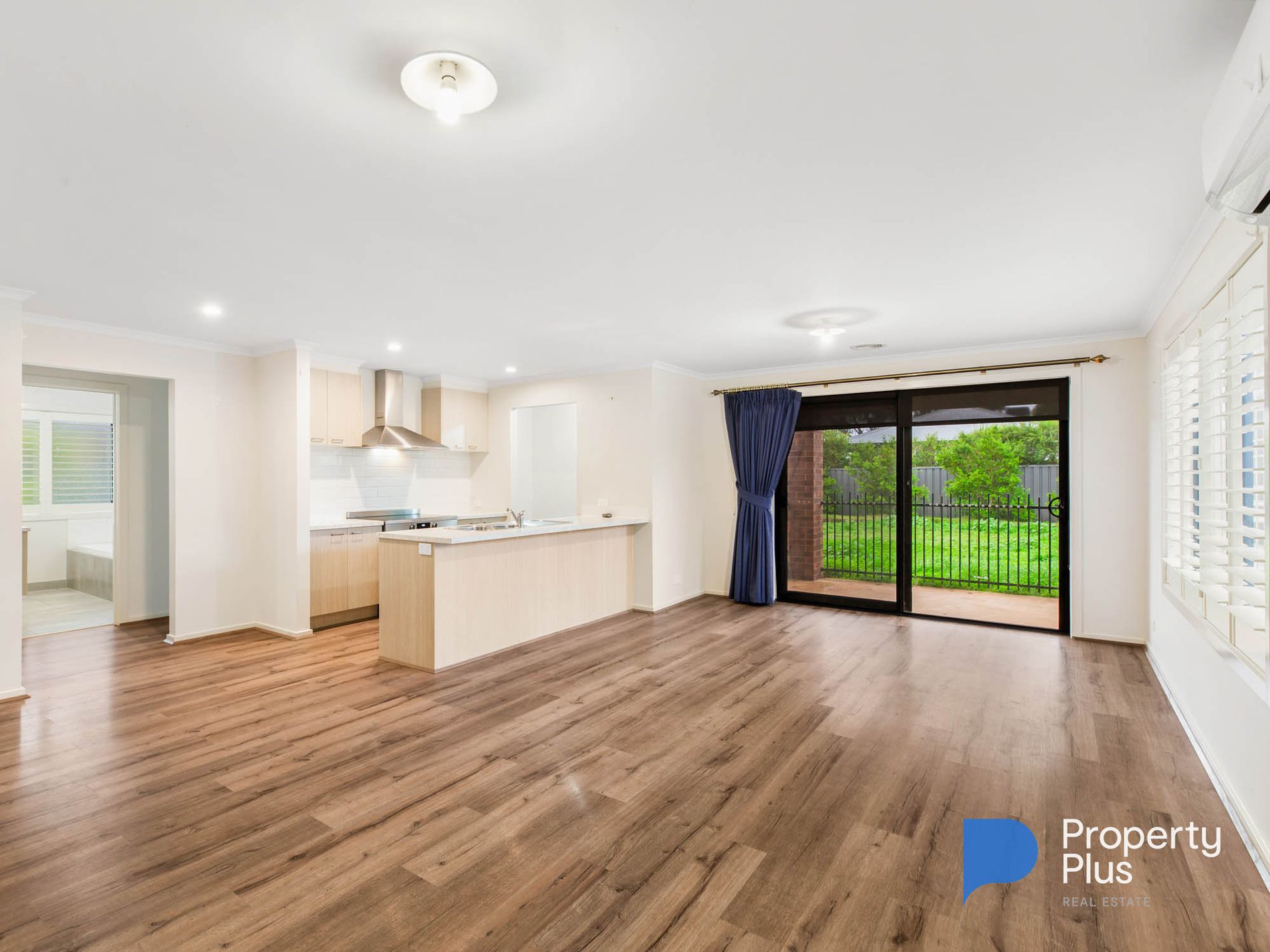 19 Merrion Street, Marong