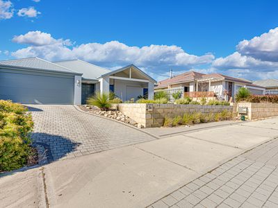 48 Firewood Vista, Yanchep