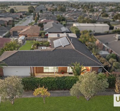 8 Katrina Court, Carrum Downs