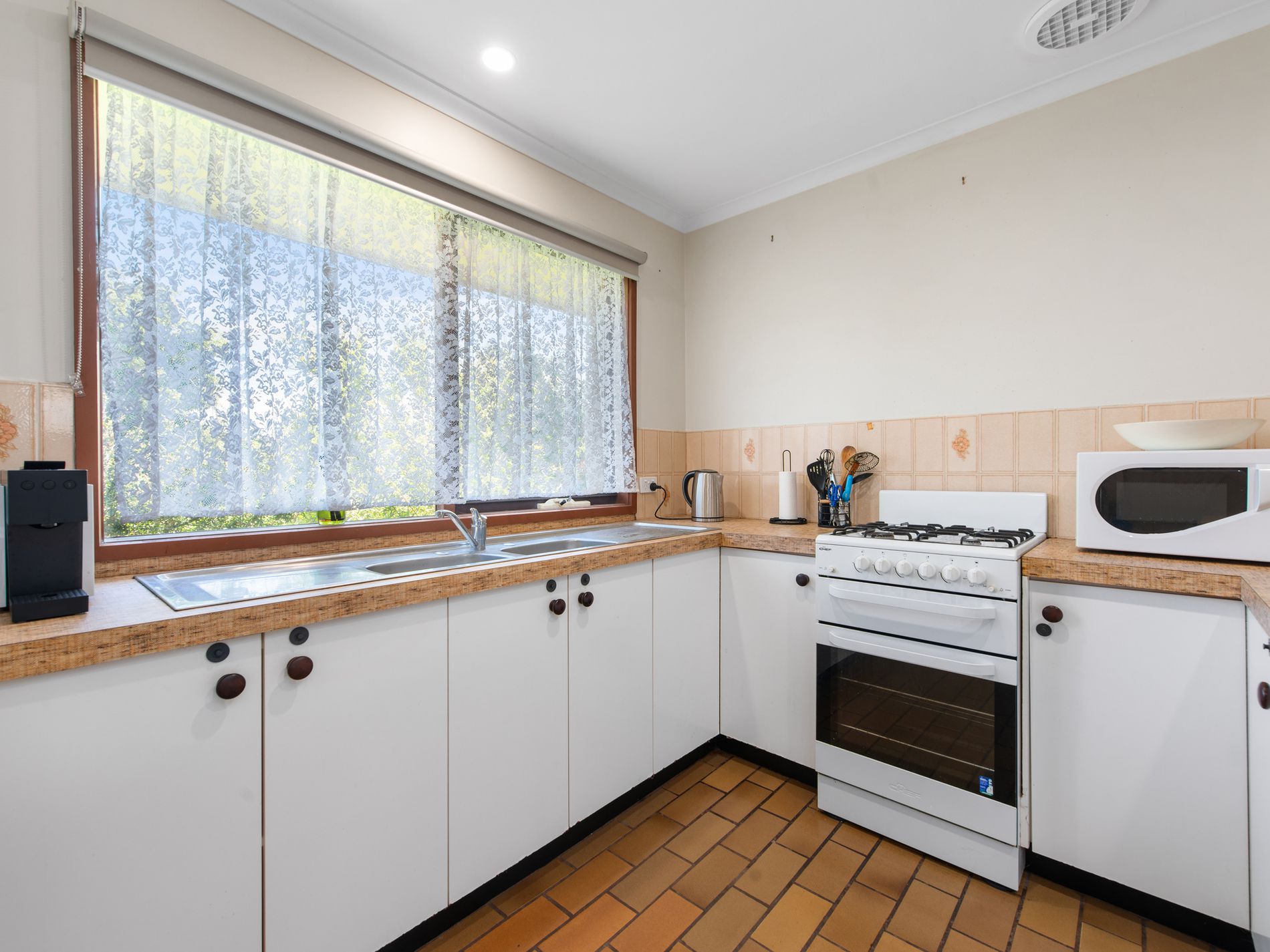 3 / 4-6 Brand Street , Sale