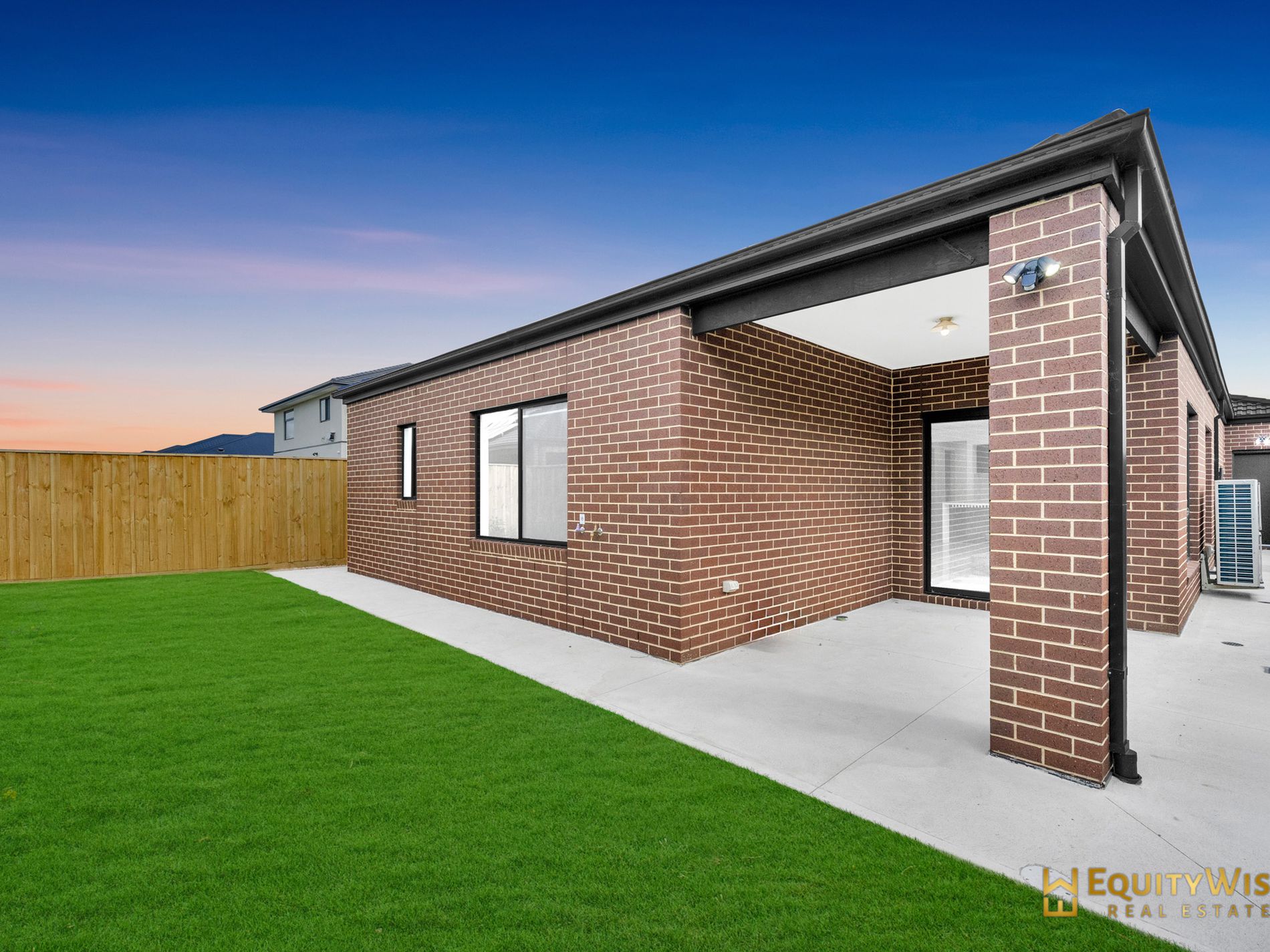 3 Akron Street, Manor Lakes