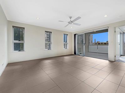 1601/67 Linton Street, Kangaroo Point