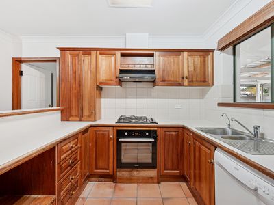 13 Whitlam Street, St Agnes
