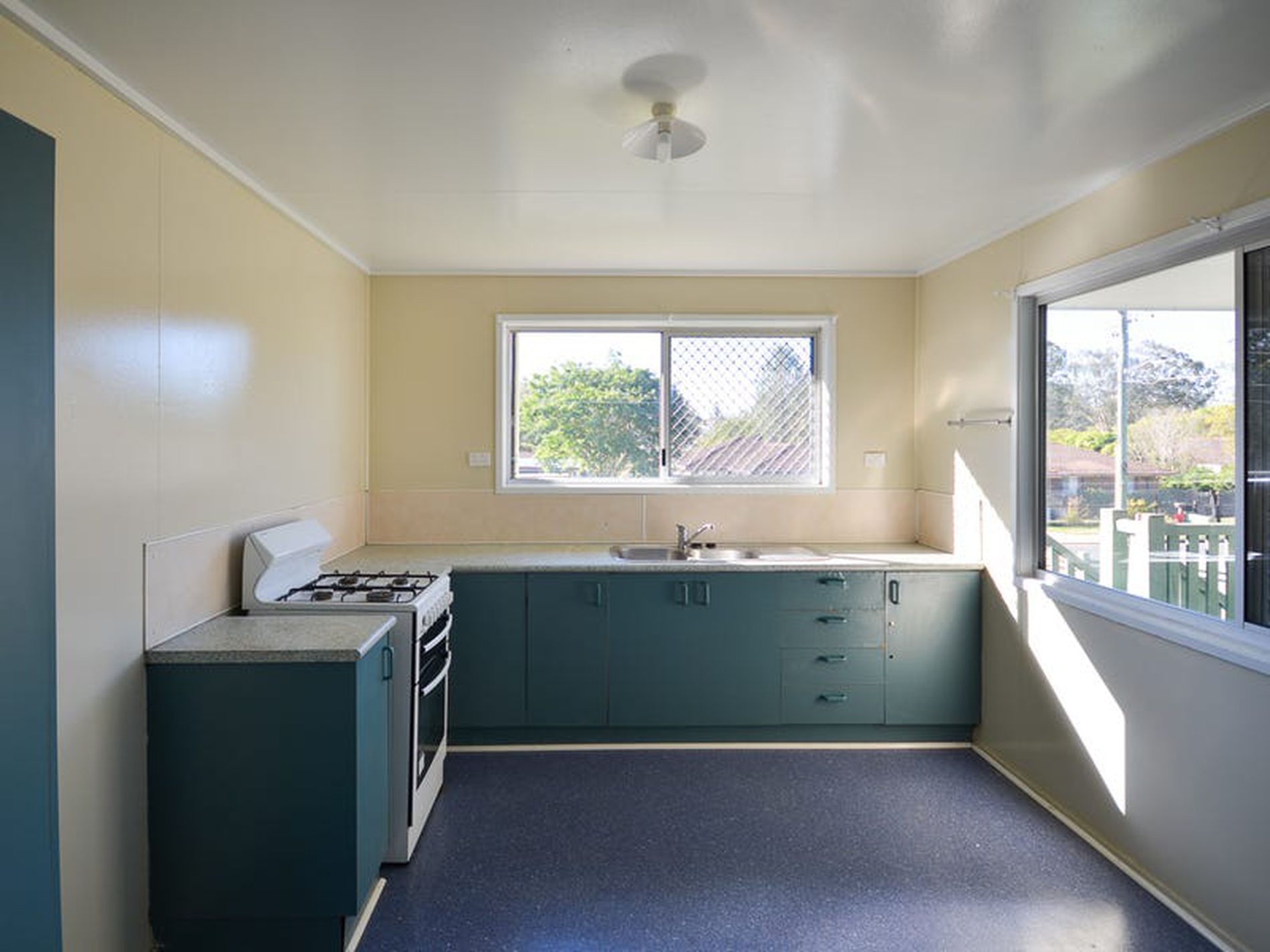 1 Lynch Street, Riverview