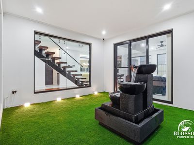 24 Gromark Terrace(THE GABLES), Box Hill