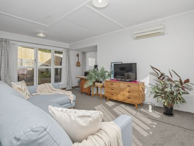 8A - 8B Devon Place, Cannons Creek