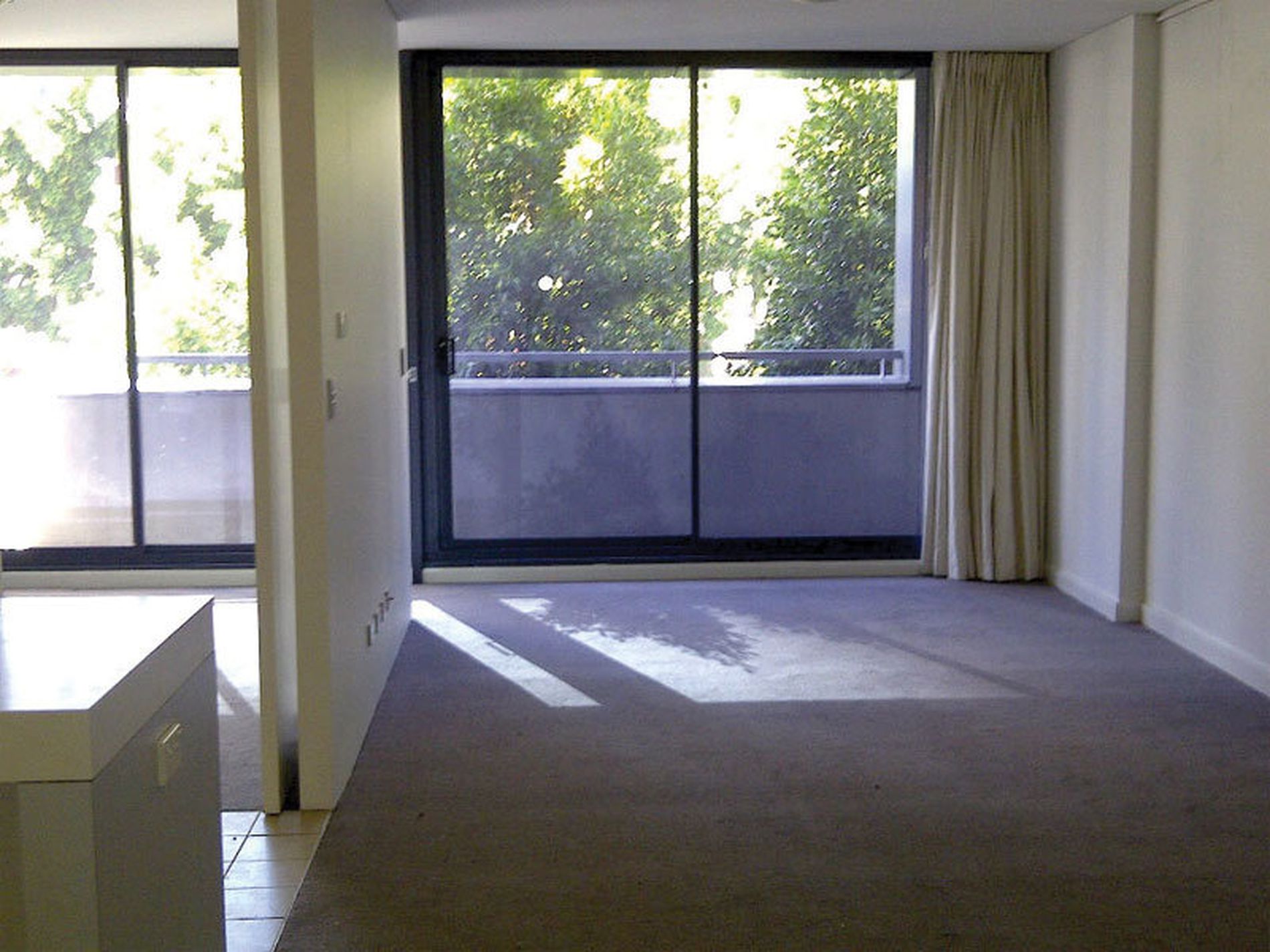 411 / 45 Shelley Street, Sydney