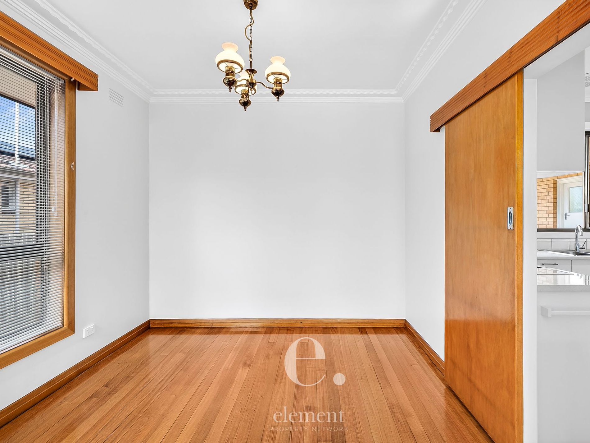22 Charlotte Avenue, Newcomb