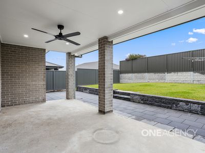 6 Starling Drive, Calderwood