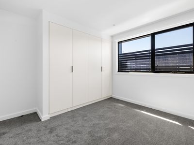 3 / 12 Irvine Crescent, Brunswick West