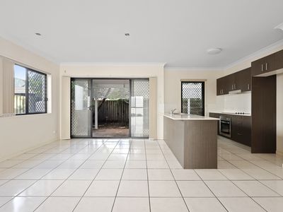 1 / 10 Brassey Street, Ascot