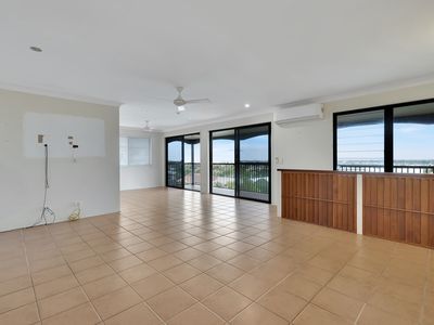 20 Lentara Crescent, Mooloolaba