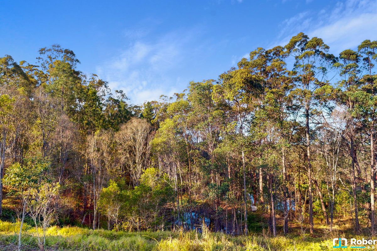 42 Hillview Lane, Pomona