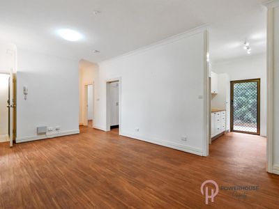 3 / 271 Esplanade, Cairns City