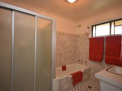 13 Margaret Crescent, Dubbo